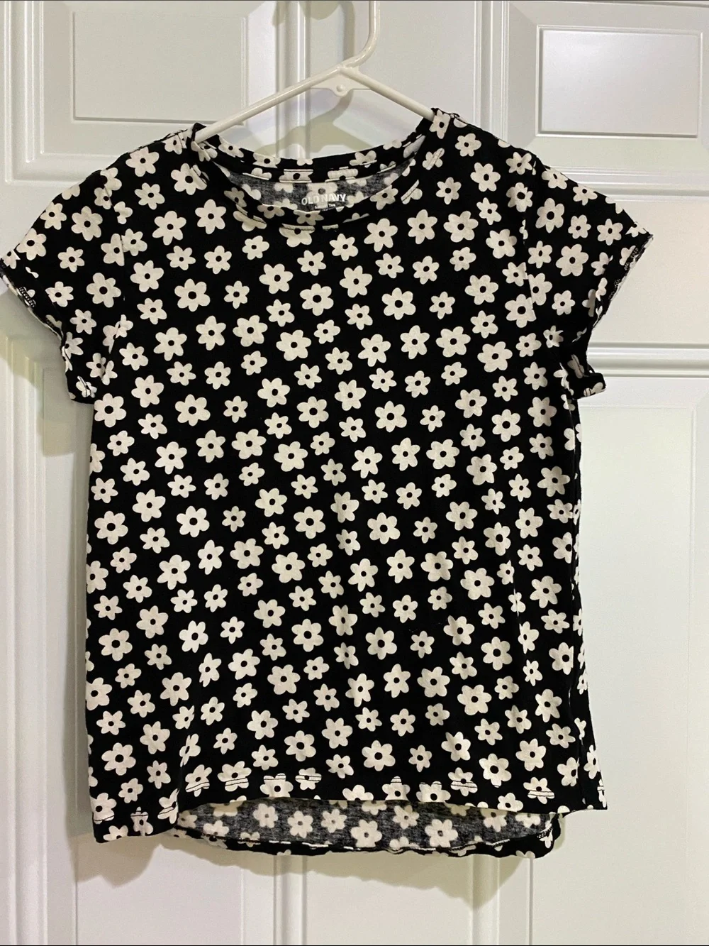 Old Navy Black Tee with White Daisy Pattern - Short Sleeve